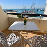 Appartement Adoya Vue Et Port Parking Gratuit Wifi , Piscine, Tennis Le Grau-du-Roi