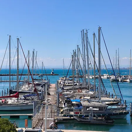 Adoya Vue Port Et * Le Grau-du-Roi