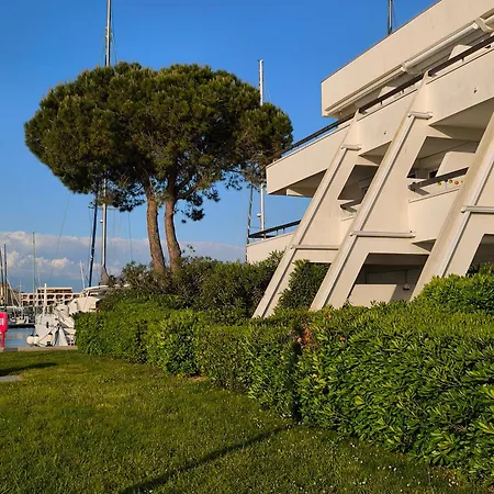 Adoya Vue Et Port Parking Gratuit Wifi , Piscine, Tennis Διαμέρισμα Le Grau-du-Roi